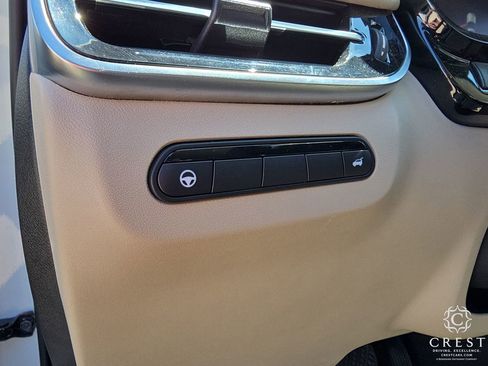 Used 2023 INFINITI QX60 Luxe w/ Cargo Package image 11