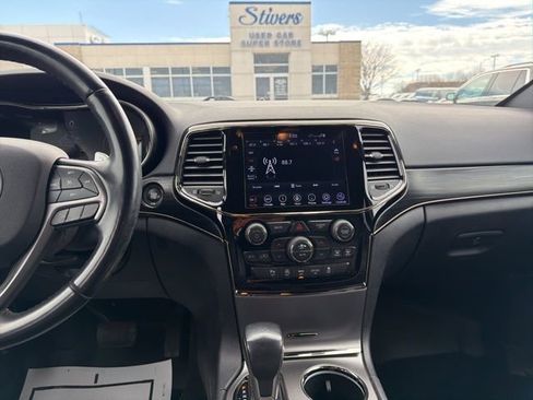 Used 2020 Jeep Grand Cherokee Limited X image 18