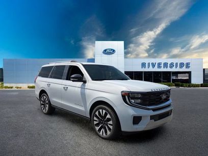 New 2026 Ford Expedition Platinum w/ Driver's Package