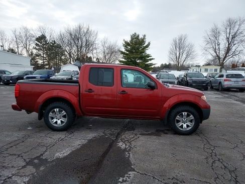 Used 2018 Nissan Frontier S image 2