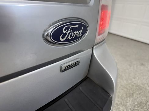 Used 2018 Ford Flex Limited image 8