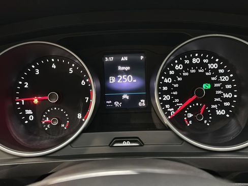 Used 2021 Volkswagen Tiguan SE R-Line AWD/4WD image 28