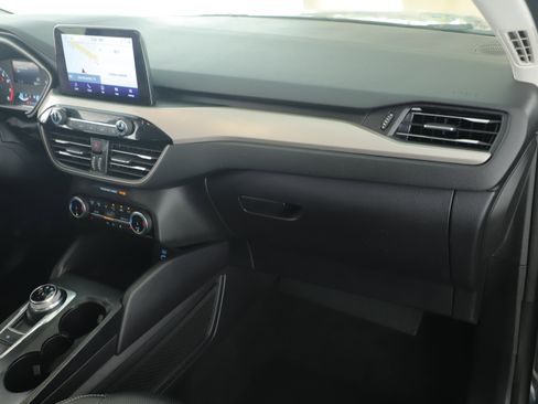 Used 2022 Ford Escape SEL image 22