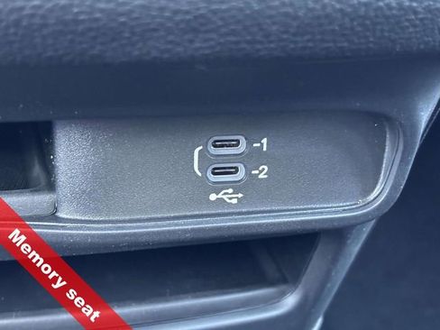 New 2026 Chrysler Pacifica Select image 31