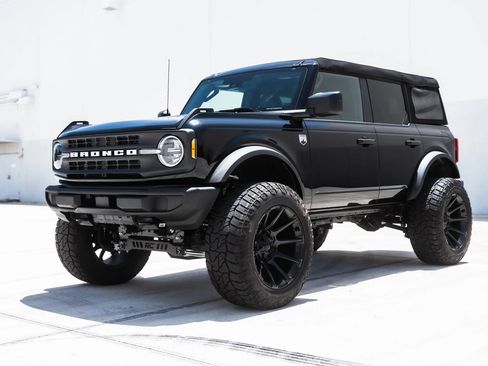 Used 2026 Ford Bronco Big Bend AWD/4WD image 1