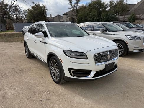 Used 2020 Lincoln Nautilus Reserve w/ Equipment Group 201A image 1