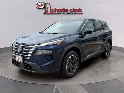 Used 2024 Nissan Rogue SV