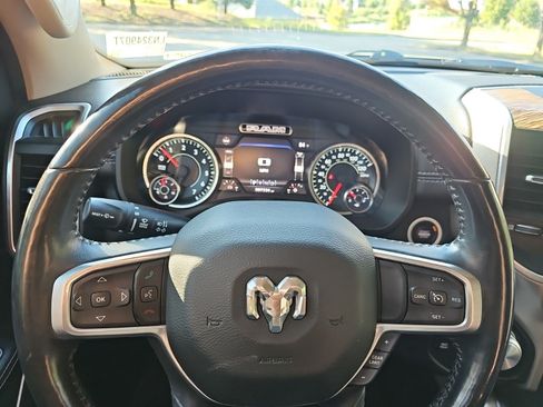 Used 2020 RAM 1500 Laramie AWD/4WD image 20
