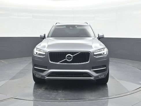 Used 2018 Volvo XC90 T6 Momentum w/ Convenience Package AWD/4WD image 5