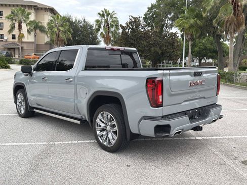 Used 2025 GMC Sierra 1500 Denali AWD/4WD image 6