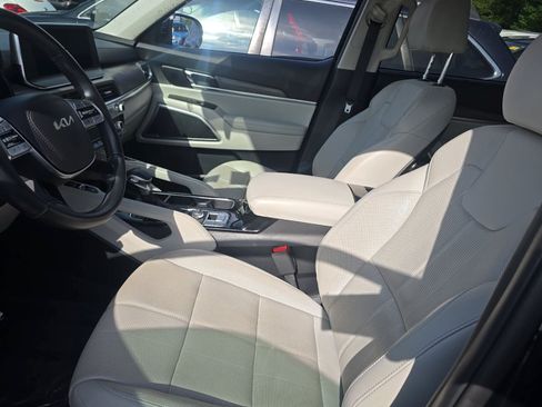 Used 2022 Kia Telluride EX FWD image 15