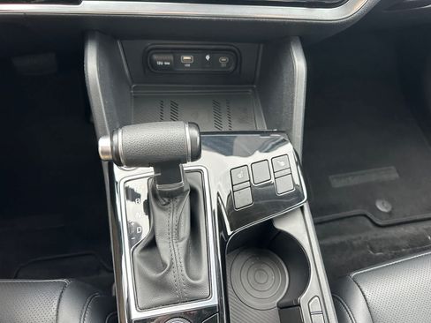 Used 2023 Kia Sportage EX FWD image 12
