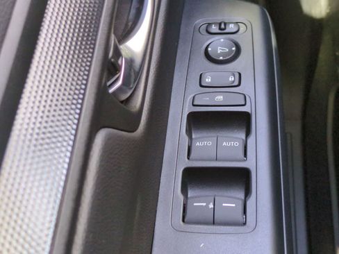 Used 2025 Honda CR-V Sport image 22