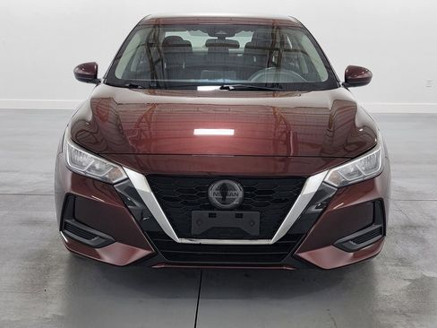 Used 2022 Nissan Sentra SV image 3