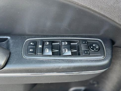 Used 2019 Dodge Charger Police w/ Street Appearance Group RWD image 32