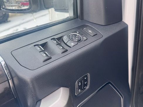 Used 2022 Ford F350 Lariat w/ Lariat Ultimate Package image 10