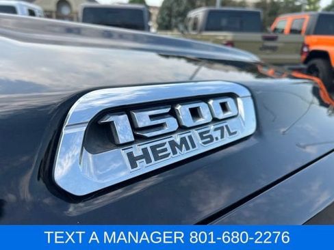 Used 2019 RAM 1500 Laramie AWD/4WD image 9