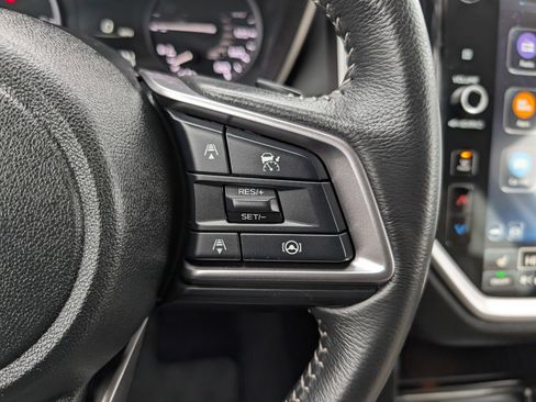 Certified 2025 Subaru Ascent Premium image 36