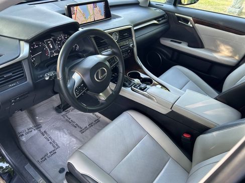 Used 2018 Lexus RX 350 AWD w/ Premium Package image 27