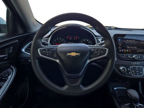 Used 2023 Chevrolet Malibu LT w/ Driver Confidence Package image 12