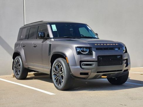 New 2026 Land Rover Defender 110 OCTA AWD/4WD image 3