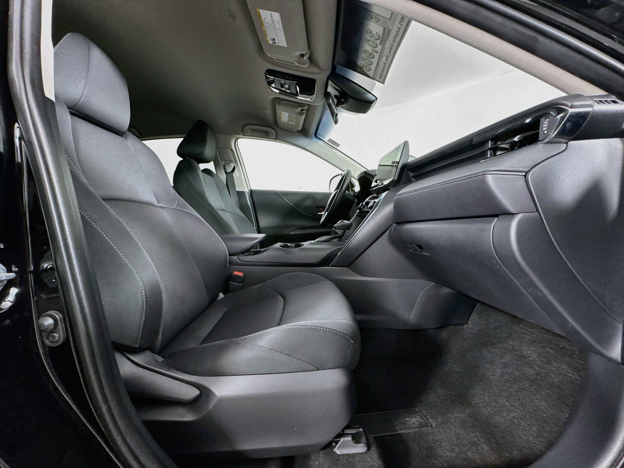 Certified 2024 Toyota Venza LE AWD/4WD image 27