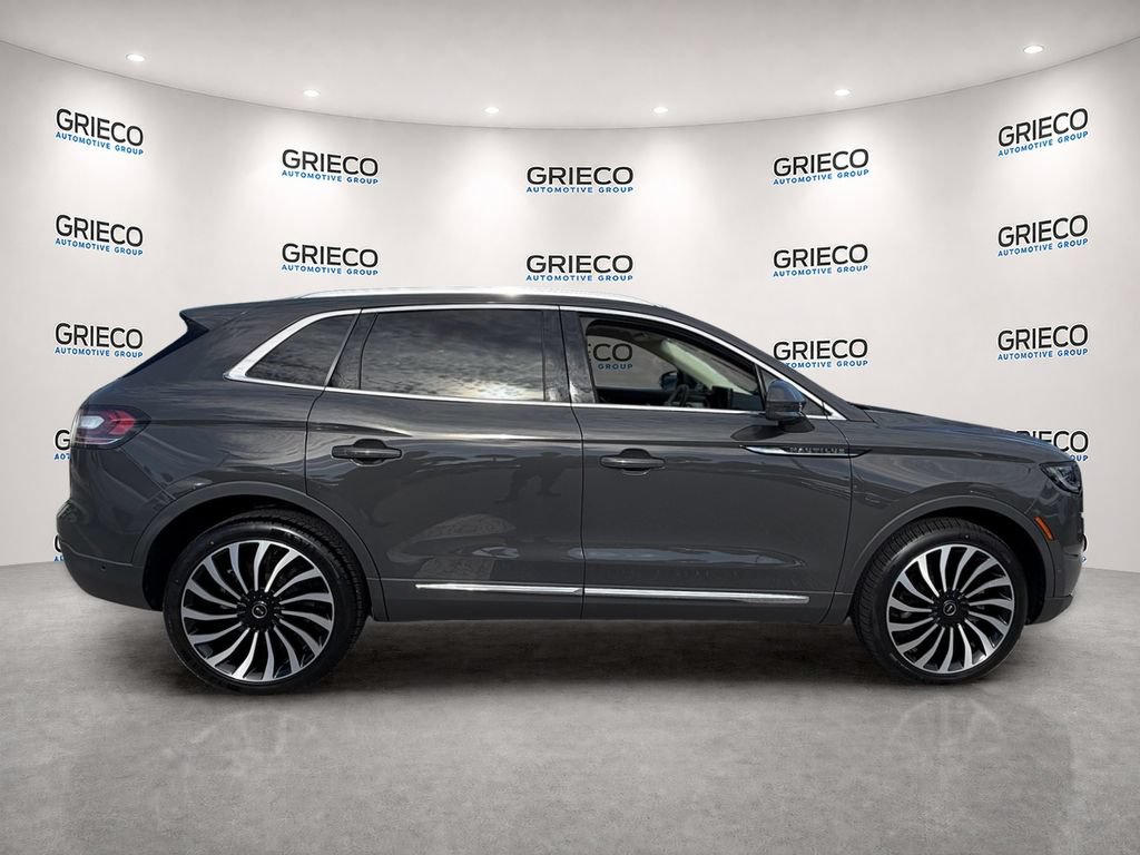 Used 2023 Lincoln Nautilus Black Label AWD/4WD image 8