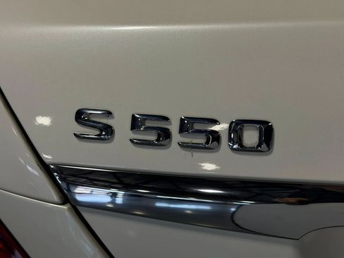 Used 2014 Mercedes-Benz S 550 Sedan image 15