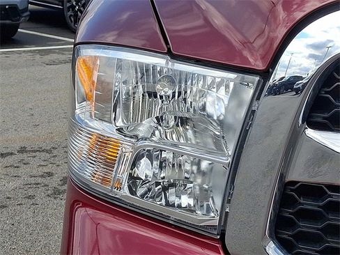 Used 2024 RAM 1500 Classic SLT image 25