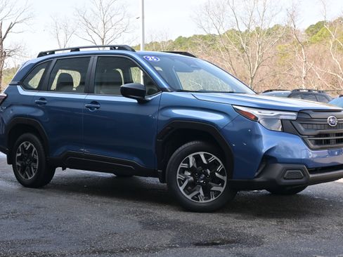 Certified 2025 Subaru Forester w/ Convenience Package #2 image 2