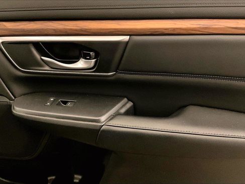 Used 2021 Honda CR-V Touring image 23