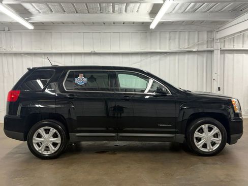 Used 2017 GMC Terrain SLE FWD image 6