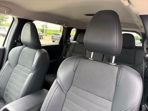 Used 2025 Mitsubishi Outlander SE AWD/4WD image 20