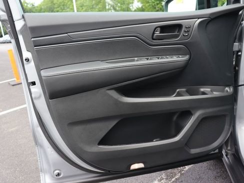 Certified 2026 Honda Odyssey EX-L image 27