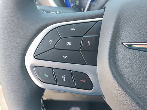 New 2026 Chrysler Pacifica Select image 22