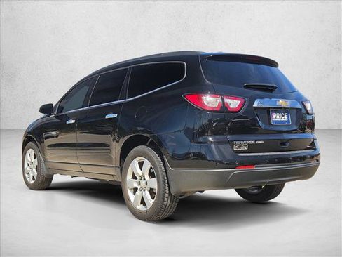 Used 2017 Chevrolet Traverse LT w/ Style and Technology Package AWD/4WD image 8