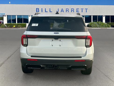 New 2026 Ford Explorer ST-Line w/ ST-Line Street Pack RWD image 5