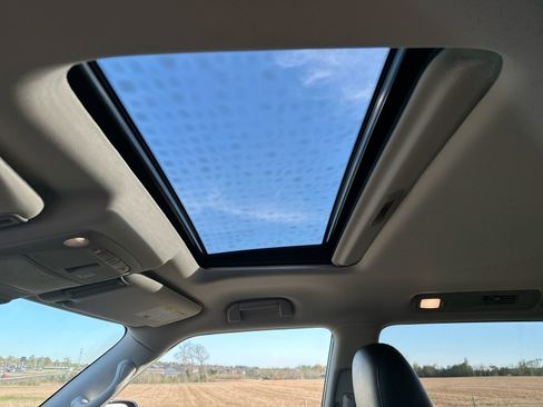 Used 2024 INFINITI QX80 Luxe image 18