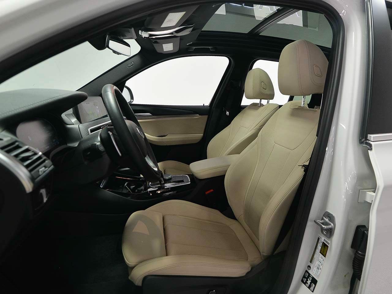 Used 2024 BMW X3 xDrive30i w/ Convenience Package w/ZPA AWD/4WD image 8