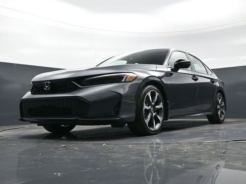 Certified 2025 Honda Civic Sport image 30