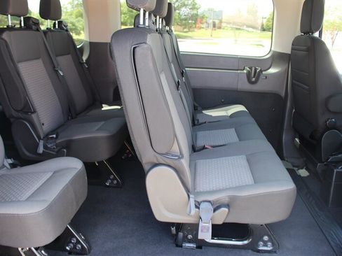 Used 2020 Ford Transit 350 XLT RWD image 18