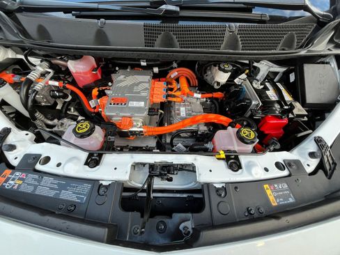 Used 2023 Chevrolet Bolt LT w/ Driver Confidence Package image 33