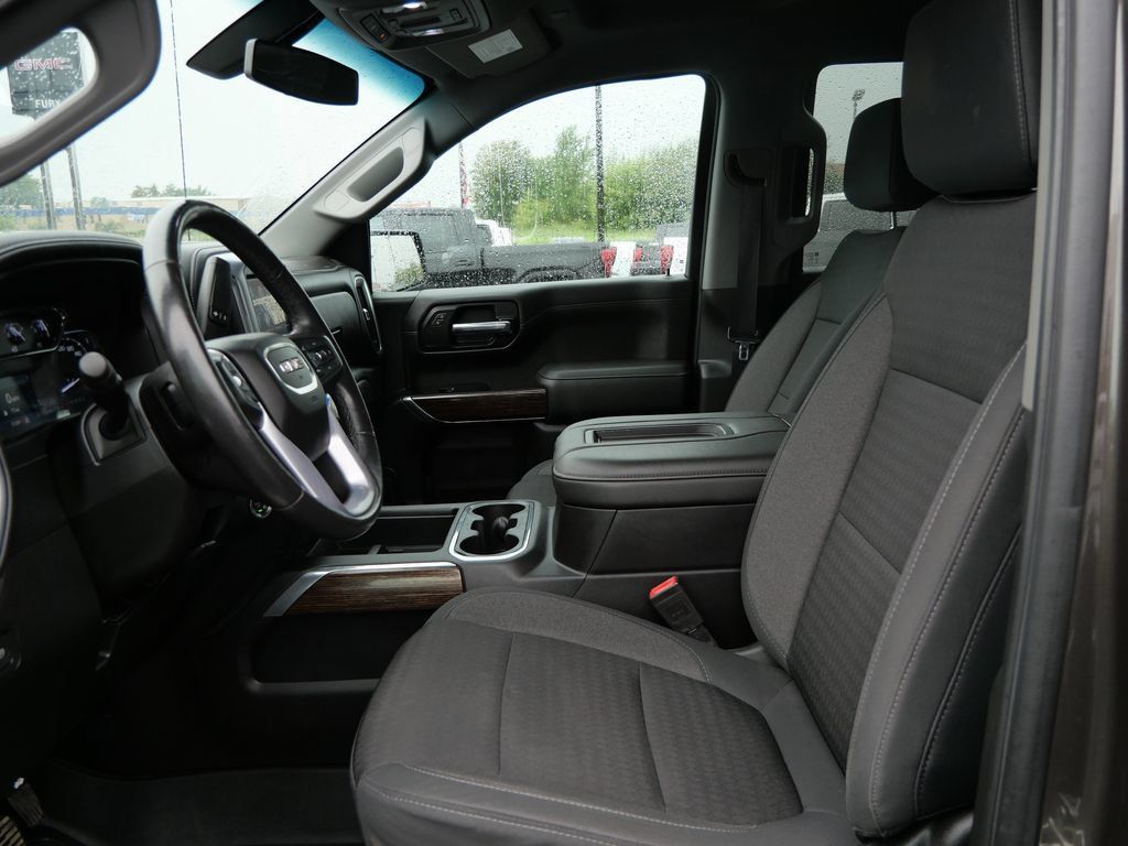 Used 2020 GMC Sierra 1500 Elevation AWD/4WD image 10