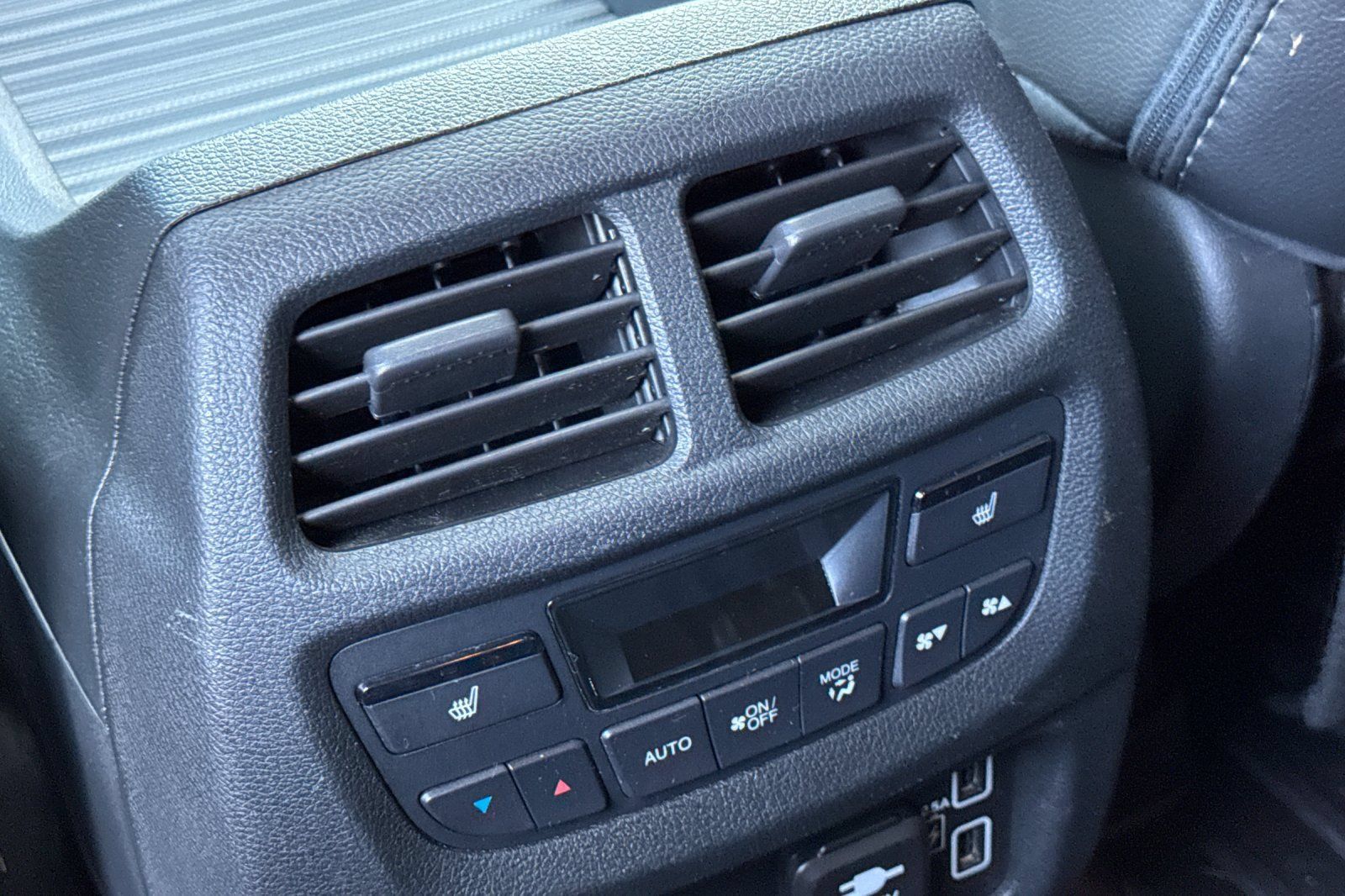 Used 2021 Honda Passport Elite image 13