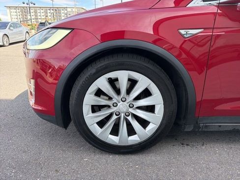 Used 2016 Tesla Model X 90D AWD/4WD image 4