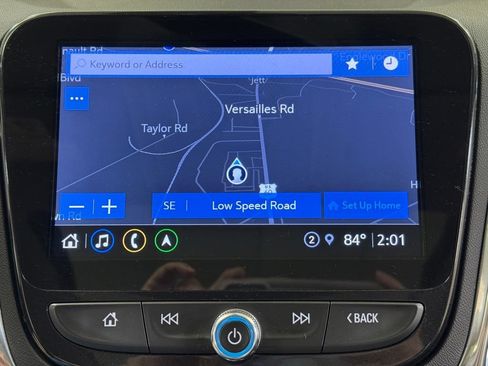 Used 2023 Chevrolet Equinox Premier AWD/4WD image 53