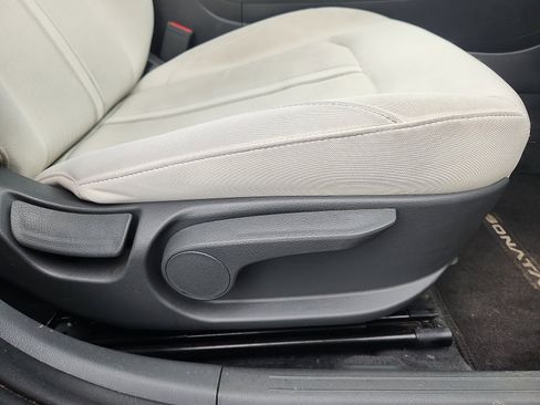 Used 2024 Hyundai Sonata SEL AWD/4WD image 33