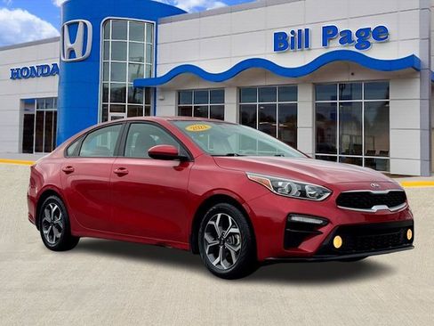 Used 2021 Kia Forte LXS image 1