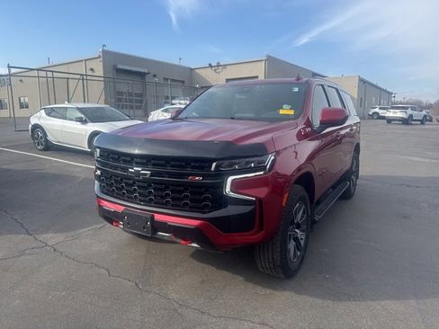 Used 2024 Chevrolet Tahoe Z71 image 1
