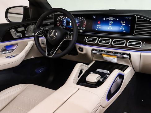 New 2026 Mercedes-Benz GLE 450 4MATIC Coupe image 12